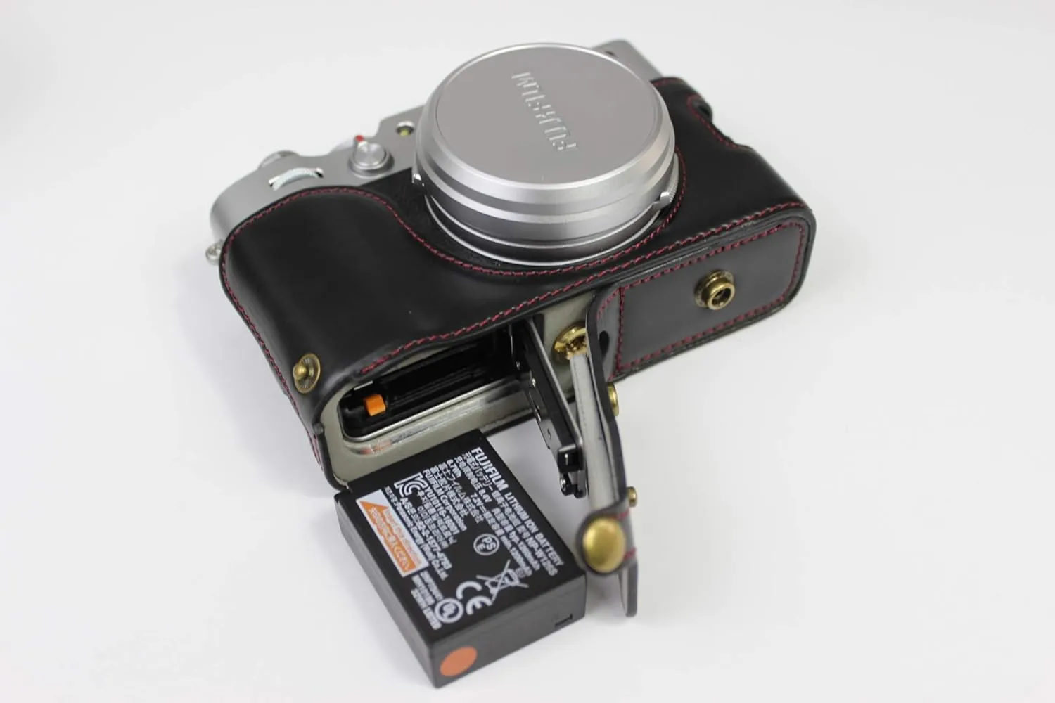 Full Protection Bottom Opening Version Protective PU Leather Camera Case Bag For Fuji Fujifilm x100v Black